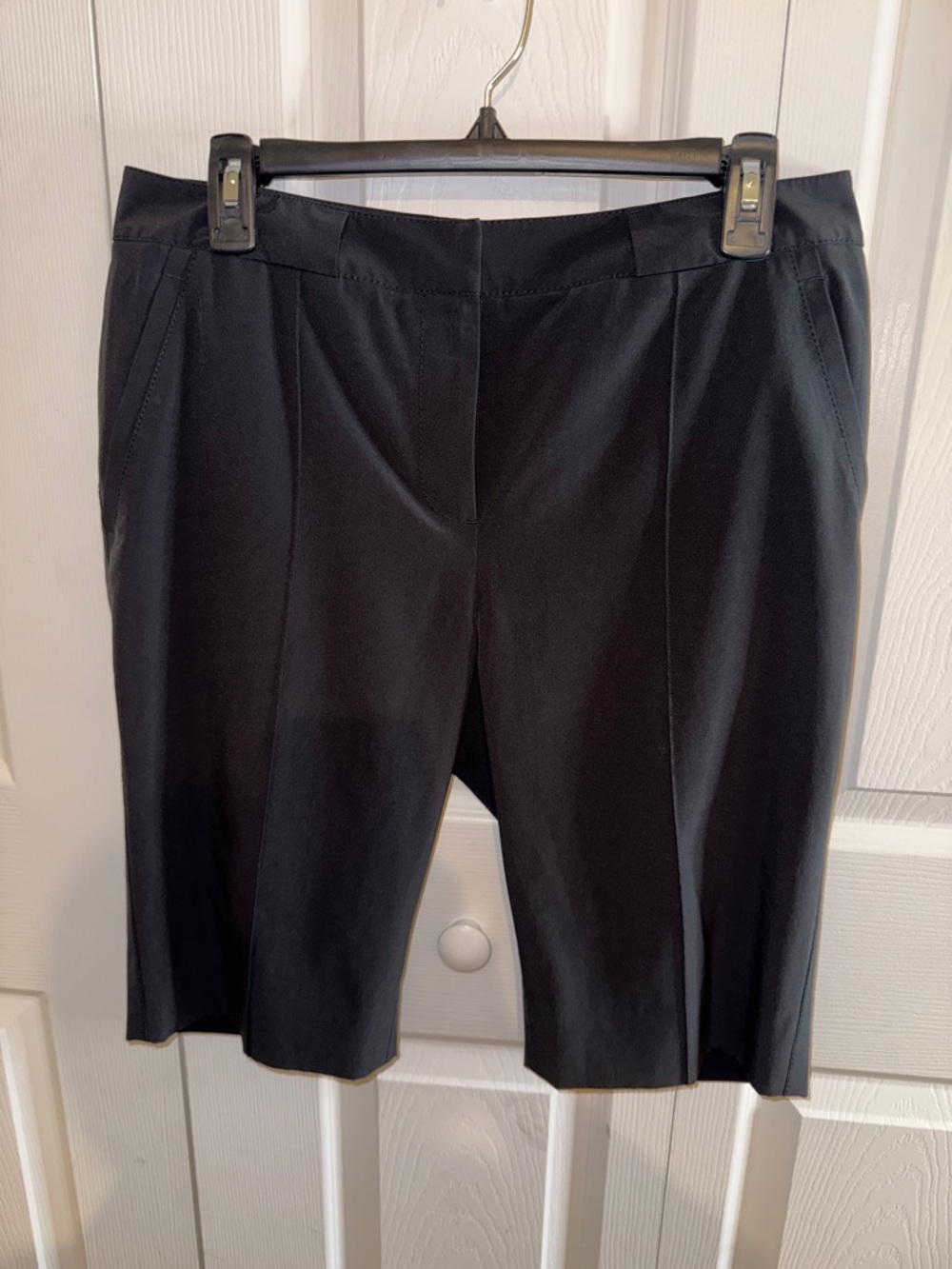 Classic Black Knee-Length Dress Shorts (CL)